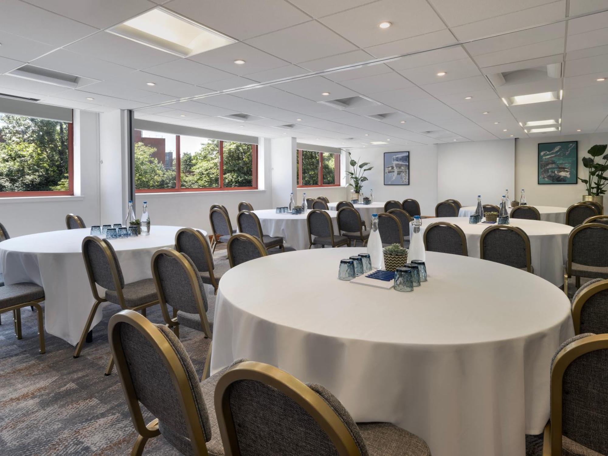 Delta By Marriott Hotel Swindon