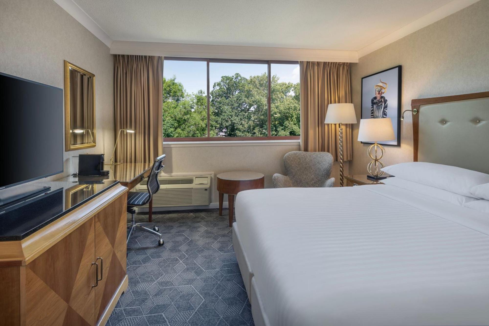 Hotel Delta By Marriott 4*